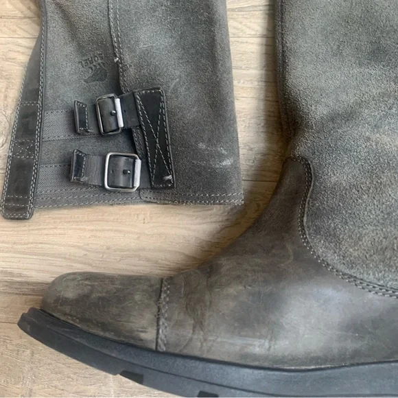 Sorel Major Pull On Buckle Suede Leather Contrast Boots - Picture 2 of 16